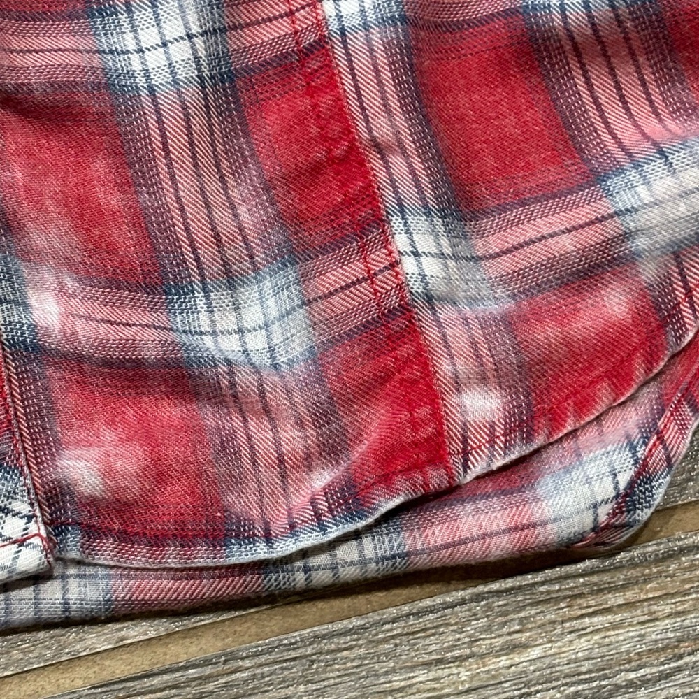 Adorable Roxy Flannel (Lightweight) Distressed St… - image 5